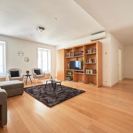 Casa Portuguesa Carmo Apartment Lisbon Bagian luar foto