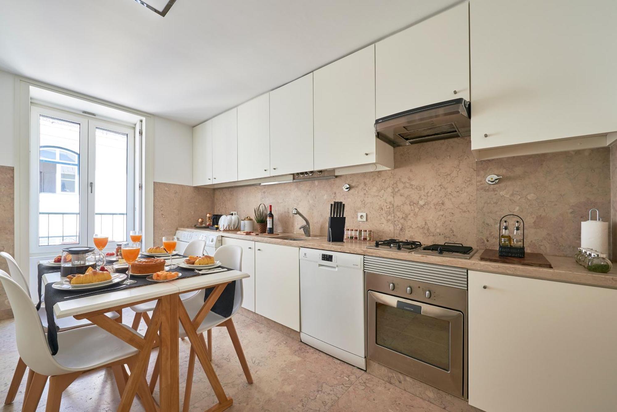 Casa Portuguesa Carmo Apartment Lisbon Bagian luar foto