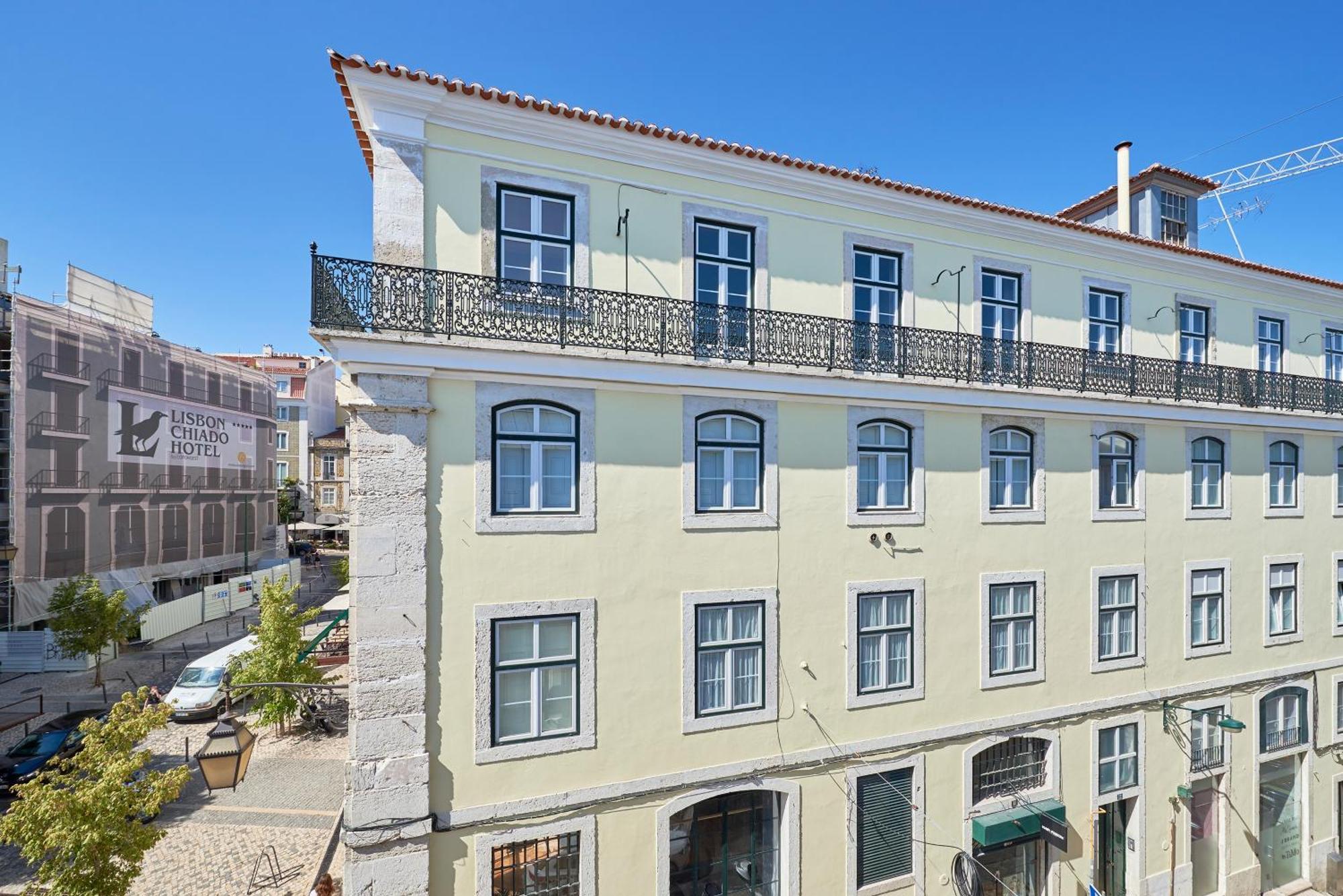 Casa Portuguesa Carmo Apartment Lisbon Bagian luar foto